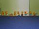 2. Kinder siurprizo (surprise) kolekcines figureles: geltoni peliukai Kėdainiai - parduoda, keičia (1)