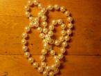 Daiktas Retro: dirbtinių perlų karoliai