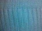Daiktas melynas megztinis