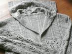 Daiktas Pilkas rankų darbo megztinis