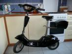 Daiktas elektrinis mopeda (E-scooter)