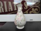 Daiktas Angliška Edwardian lady porcelianinė vazelė su gėlėm. 
