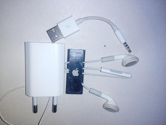 Daiktas iPod Shuffle 2gb (3nd Generation)