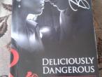 Daiktas "Deliciously dangerous"