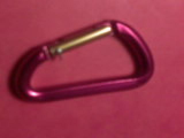 Daiktas karabinas raktams ar kam kitam :)