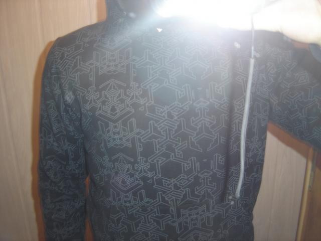 Daiktas grazus bershka dzemperiuks