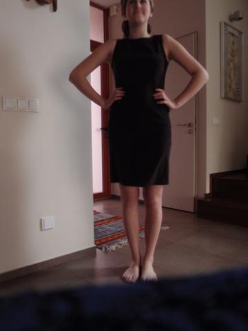 Daiktas ruda suknute