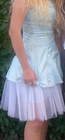 Daiktas progine suknele