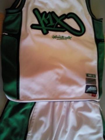 Daiktas Gatvės krepšinio apranga.