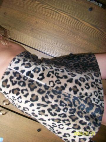 Daiktas tirgrinis, šiltas sijonukas 