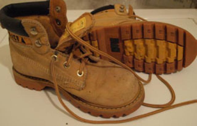 Daiktas batai 37 ismera