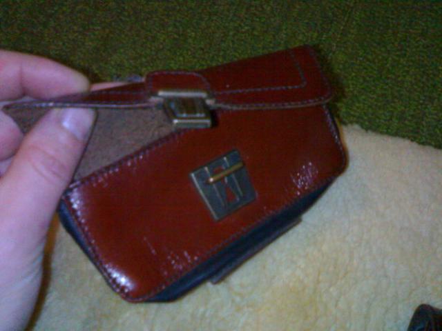 Daiktas odinis deklas mobilui,delniukui,Iphon ir pan