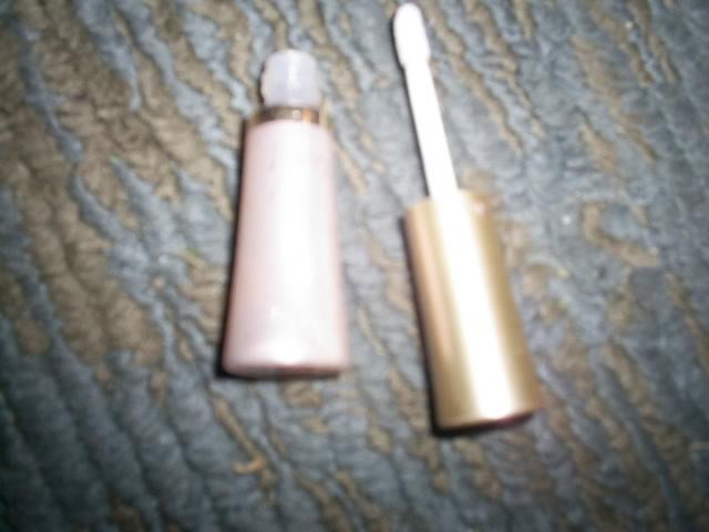 Daiktas Lupu blizgiklis(rezervuotas)