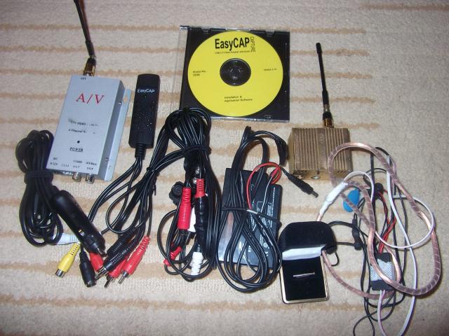 Daiktas "SPY" slapta kamera ir mini ausine