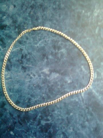 Daiktas Cepa ant Kaklo