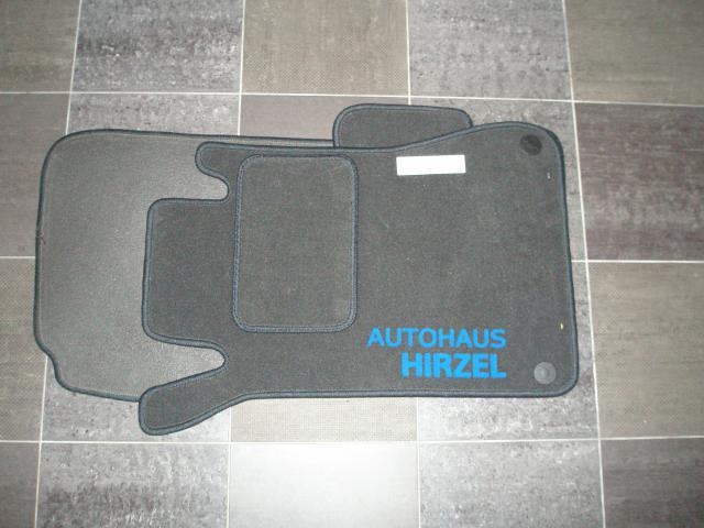 Daiktas MB medžiaginiai kilimeliai