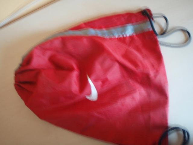 Daiktas nike tasyte
