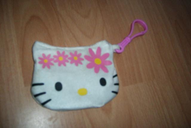 Daiktas pinigine"Hello Kitty" 