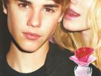 Daiktas Justin Bieber kvepalu reklamos