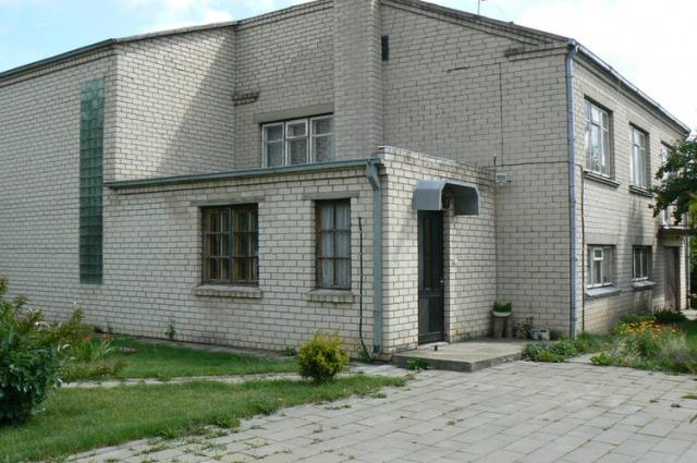 Daiktas Namas 223 kv.m., ~30 min. iki Kauno