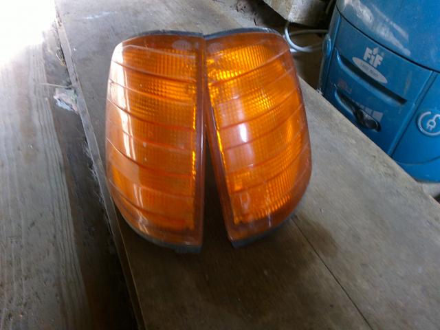 Daiktas mercedes benz priekinai posukiai