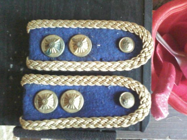 Daiktas 9x tu vrm karininko antpeciai