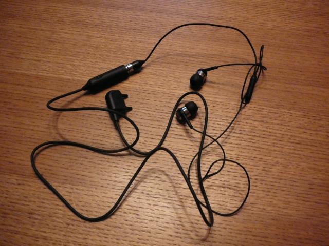 Daiktas sony ericsson ausines