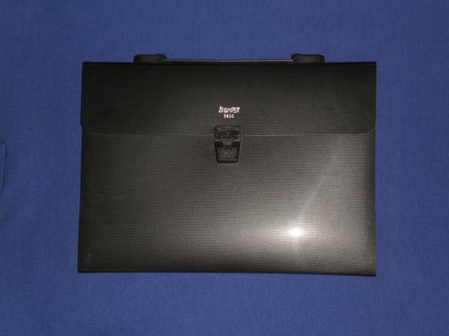 Daiktas Juodas plastikinis ,,kompetenciju portfelis'' dokumentams