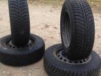 Daiktas 4 padangos matador nordicca 175 70 R13 32T su ratlankiais, žieminės.