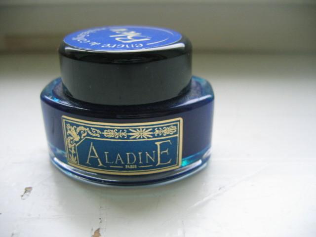 Daiktas MĖLYNAS TUŠAS