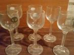 Daiktas stikliukai sotai su stovu alkoholis bohemia czech republic senovines originalas komplektas 6 vnt nevalytos