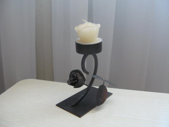 Daiktas Zvakide "Roze"