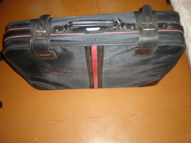 Daiktas Senas didelis kelioninis lagaminas