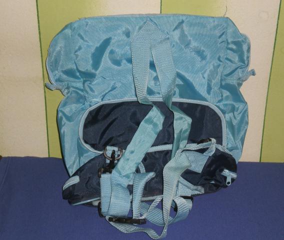 Daiktas Melyna tase kuprine