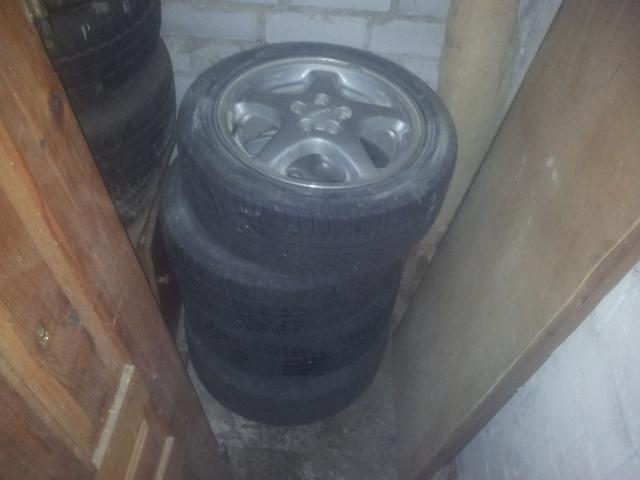 Daiktas ratlankiai lieti subaru