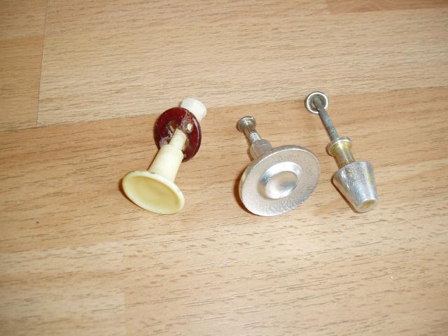 Daiktas Rankenėlės (Už  visas 1€)