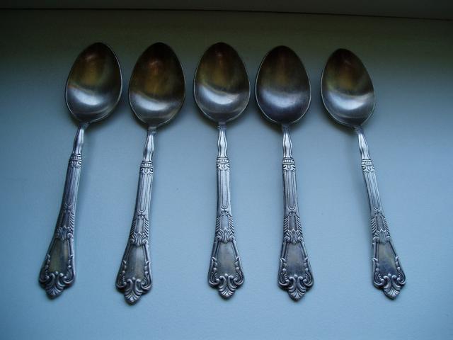 Daiktas Melchioriniai šaukšteliai (po 2.50€)