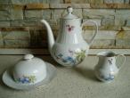 Daiktas Indų rinkinys:arbatinukas,sviestinė ir indelis pienui/grietinėlei