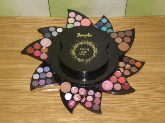 Daiktas Kosmetikos dezute issiskleidzianti zvaigzde