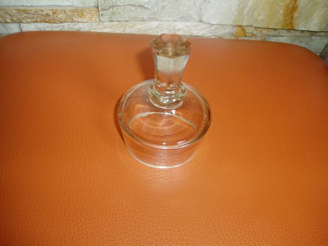 Daiktas Tarybinio grafino dangtelis 1€