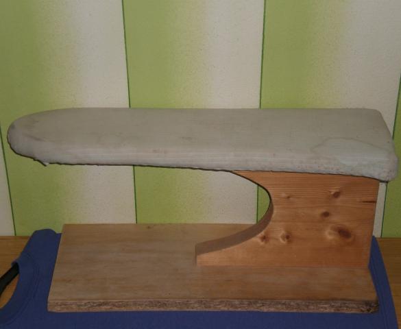 Daiktas Ranku darbo lyginimo lenta lentyna moterims rubams lyginti