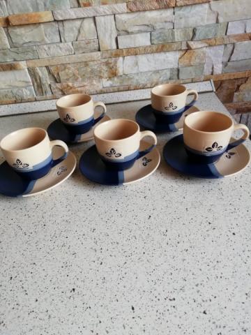 Daiktas Puodelių su lėkštutėmis rinkinys