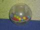 Zaislas vaikams - plastikinis kamuoliukas su viduje esanciais mazais rutuliukais. Barskutis Kėdainiai - parduoda, keičia (1)