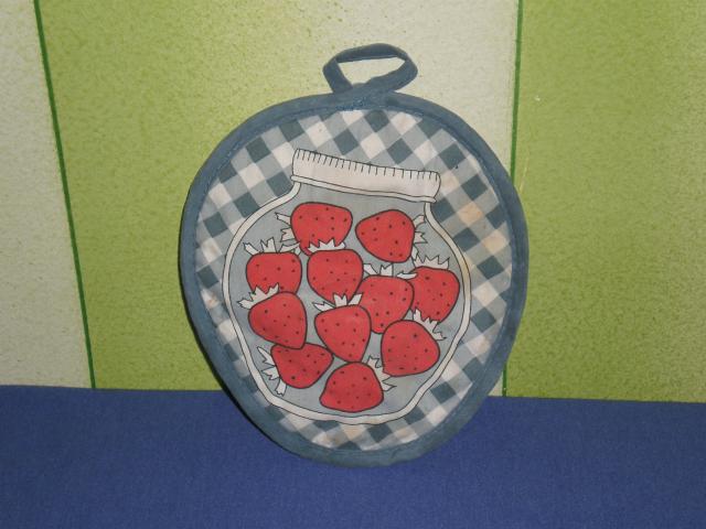 Daiktas Pakabinamas virtuves irankis medziaginis padekliukas karstiems indams padeti