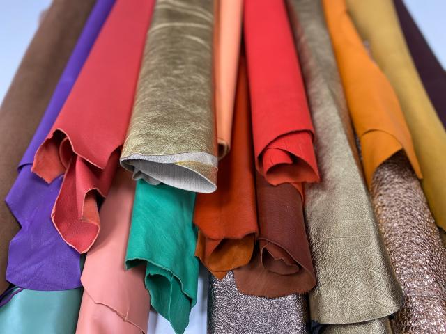 Daiktas Natūrali itališka oda, odos atraižos internetu