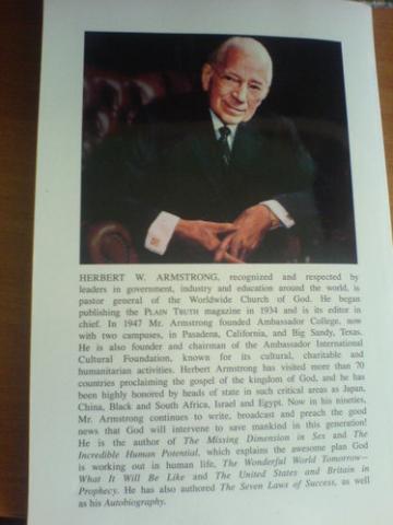 Daiktas knyga "Mistery Of The Ages"