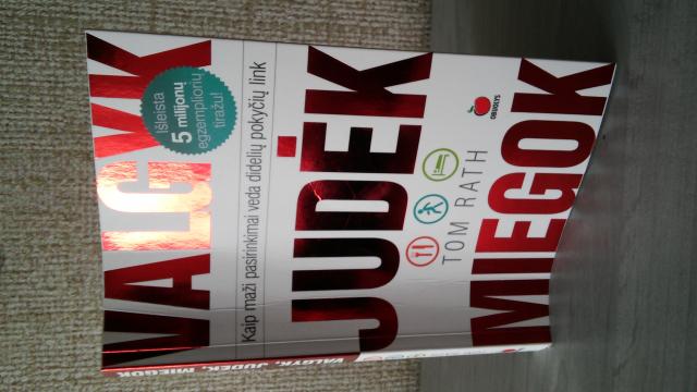 Daiktas valgyk judėk miegok