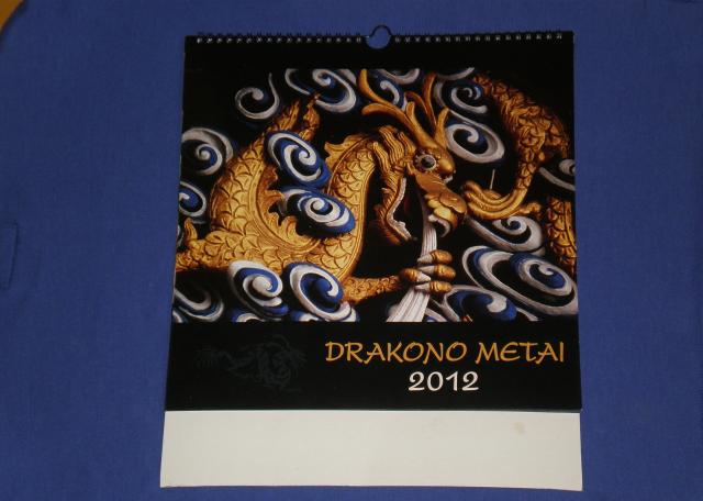 Daiktas 2012 drakono metu, didelis pakabinamas sieninis kalendorius