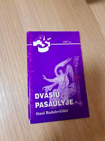 Daiktas Dvasių pasaulyje 1€