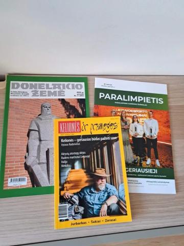 Daiktas Trys žurnalai 1,50€